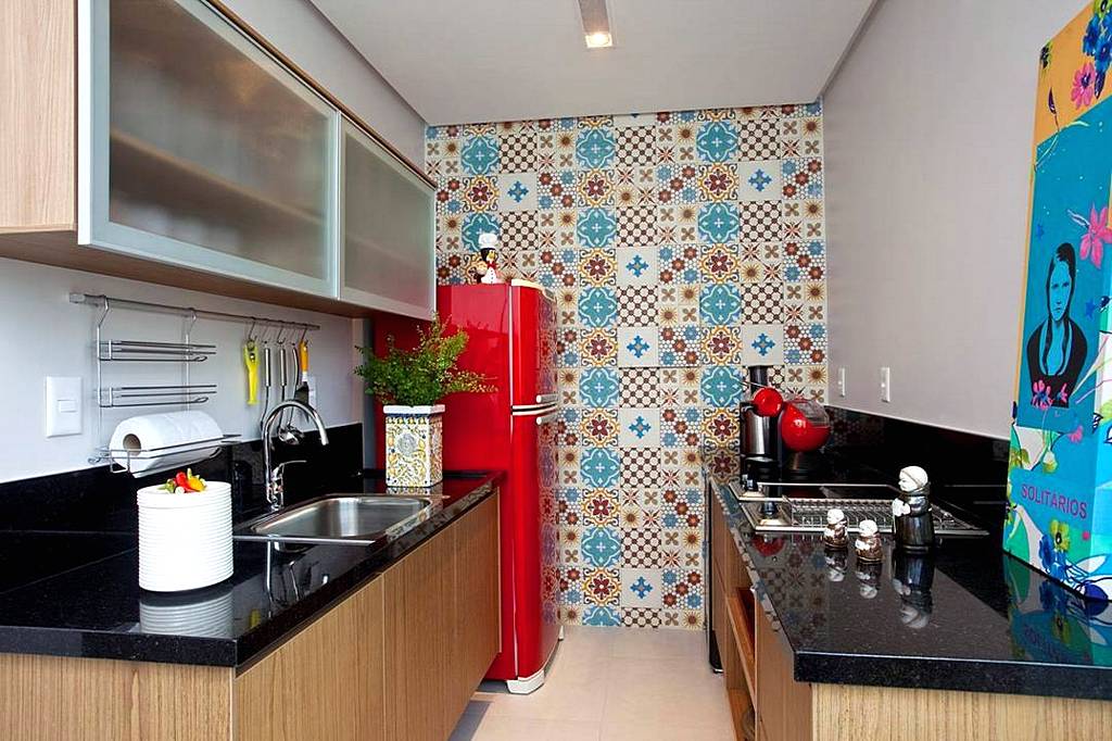 Desain Dapur Minimalis Modern 2x2 Dengan Keramik Dinding Terbaru