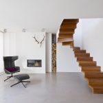 Tangga Rumah Kayu Minimalis 2 Lantai Model Melayang Dengan Gaya Modern Terbaru