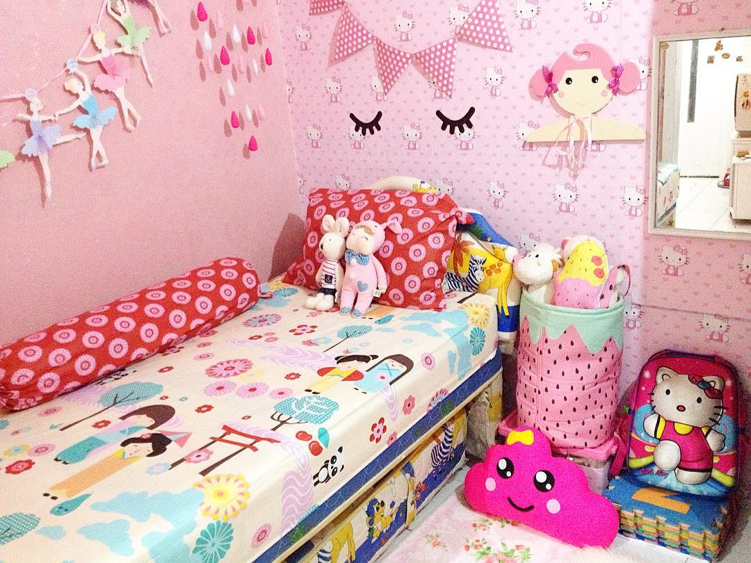 Kumpulan Lucu Kamar Anak Tema Dinding Hello Kitty Desain Tipe